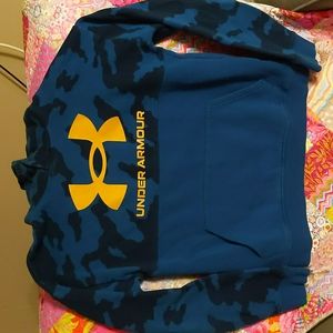 Boys UA Hoodie XL
